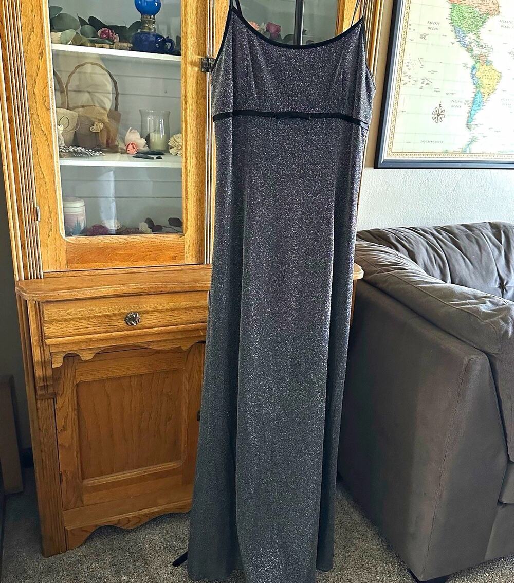 Vintage 90s Dave & Johnny Silver Metallic Maxi Prom Dress 10 Open Back USA